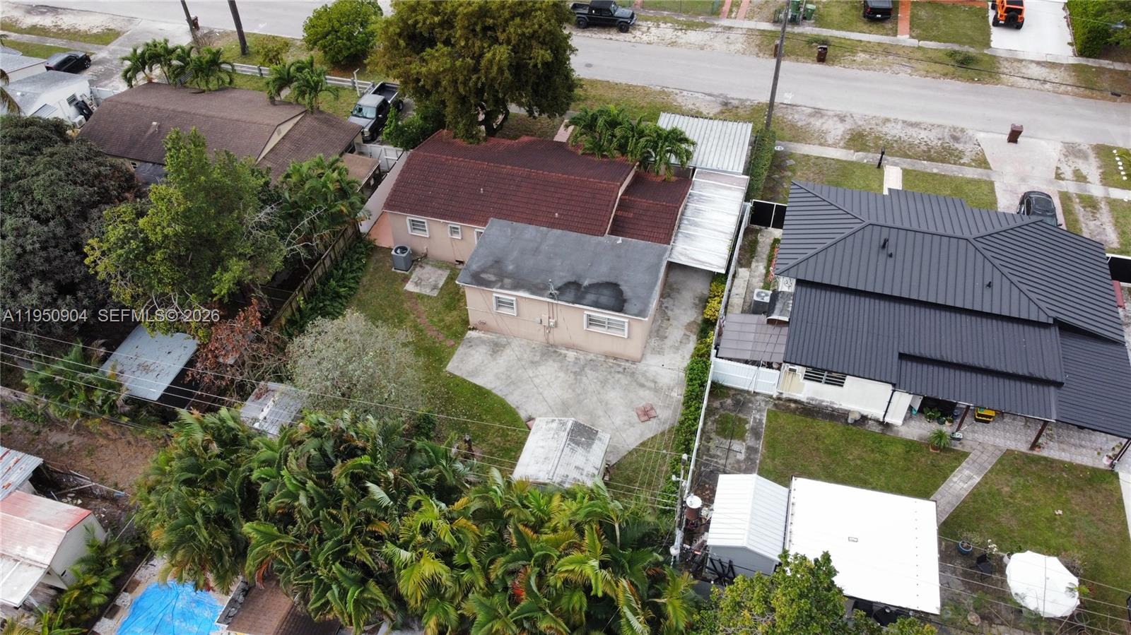 5431 W 2nd Ave Hialeah, FL 33012