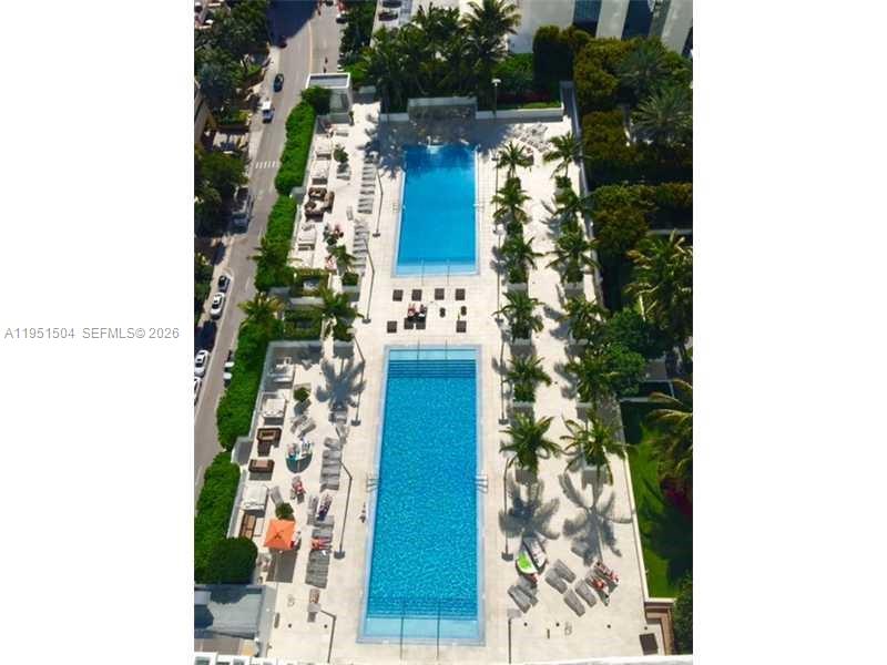 950 Brickell Bay Dr #2301 Miami, FL 33131