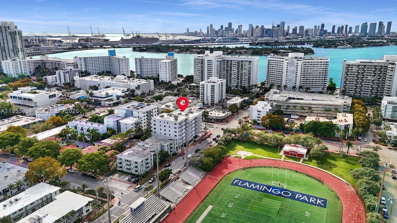 1130 11th St #6J Miami Beach, FL 33139