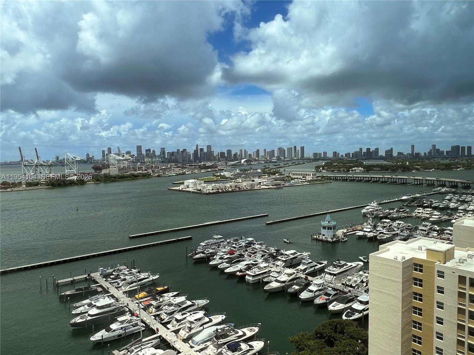 90 Alton Rd #2110 Miami Beach, FL 33139