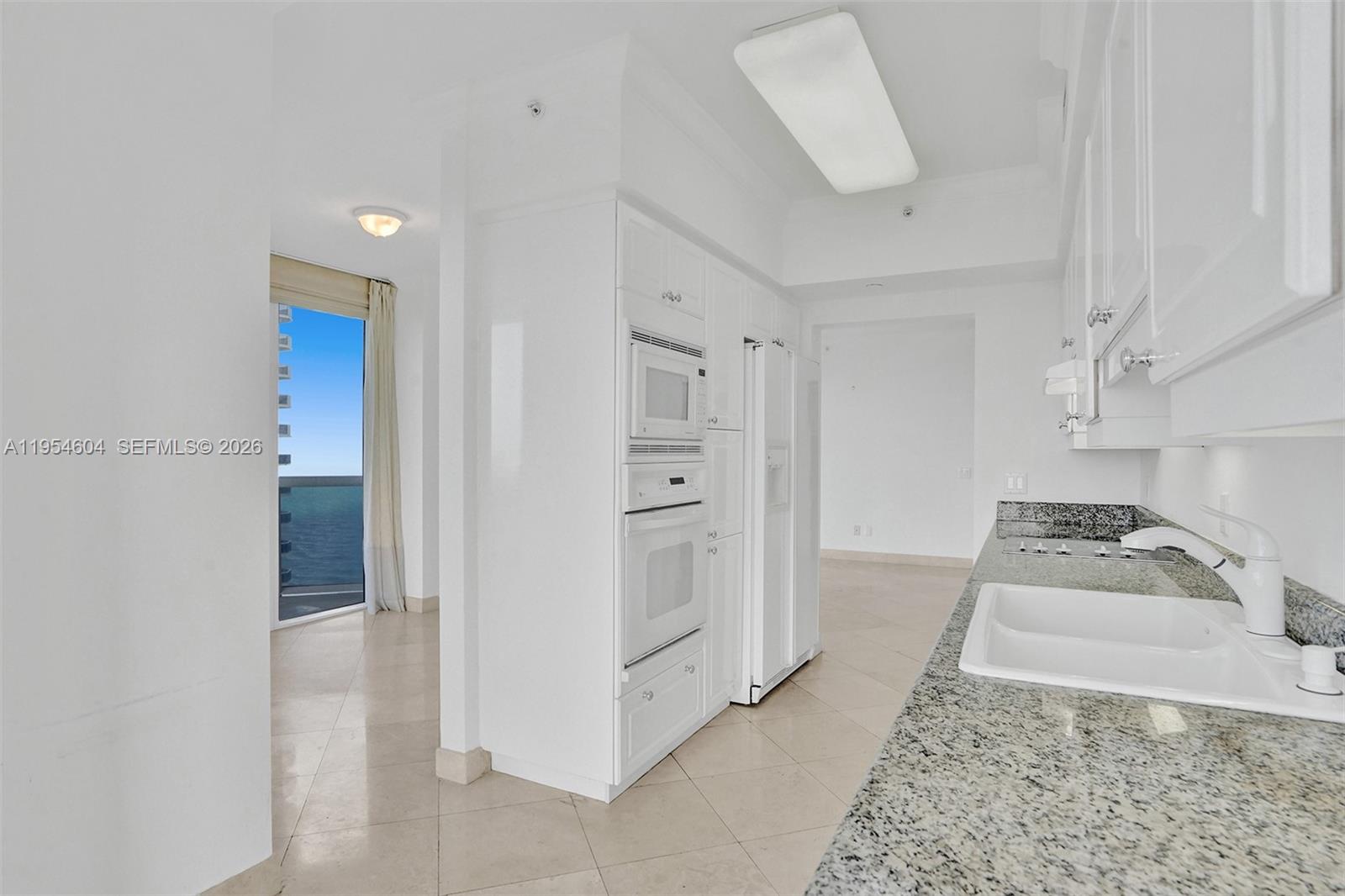 image Green Diamond25