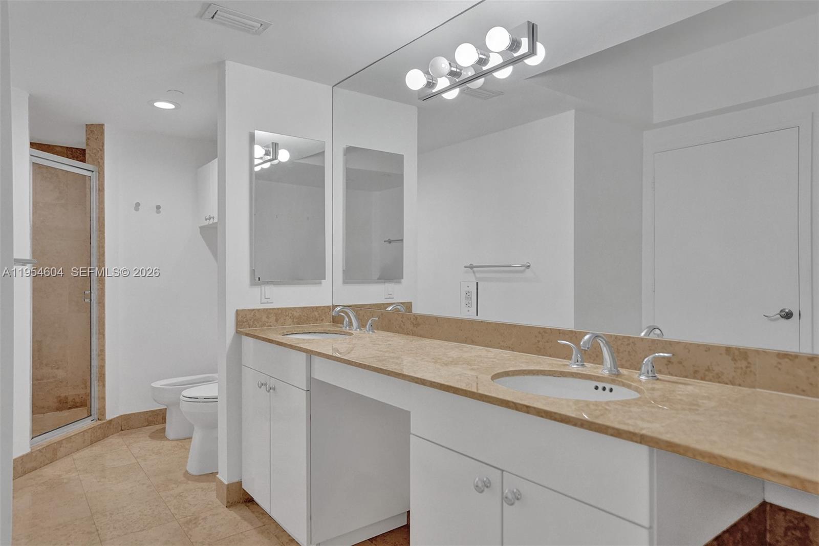 image Green Diamond32