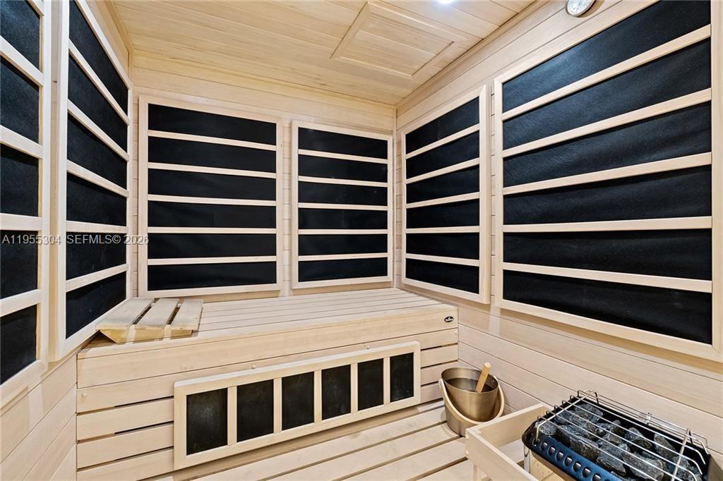 701 N Fort Lauderdale Bch Blvd #114 Fort Lauderdale, FL 33304