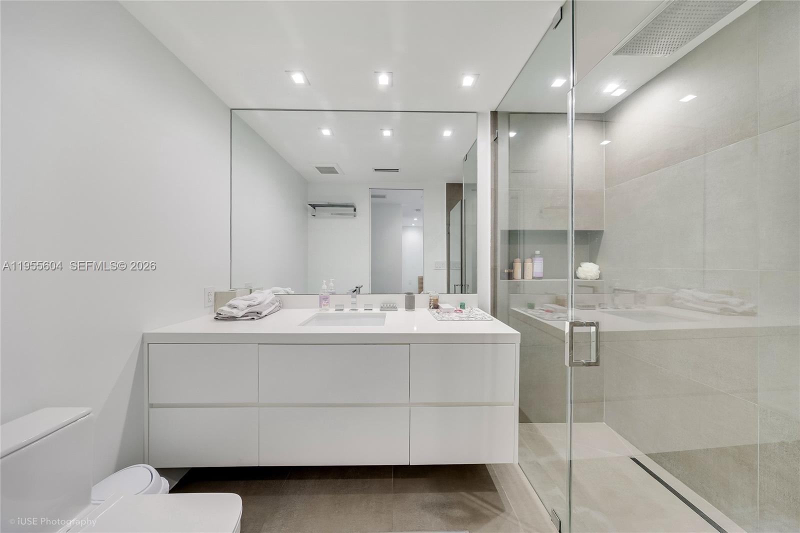 2815 Regatta Ave Miami Beach, FL 33140