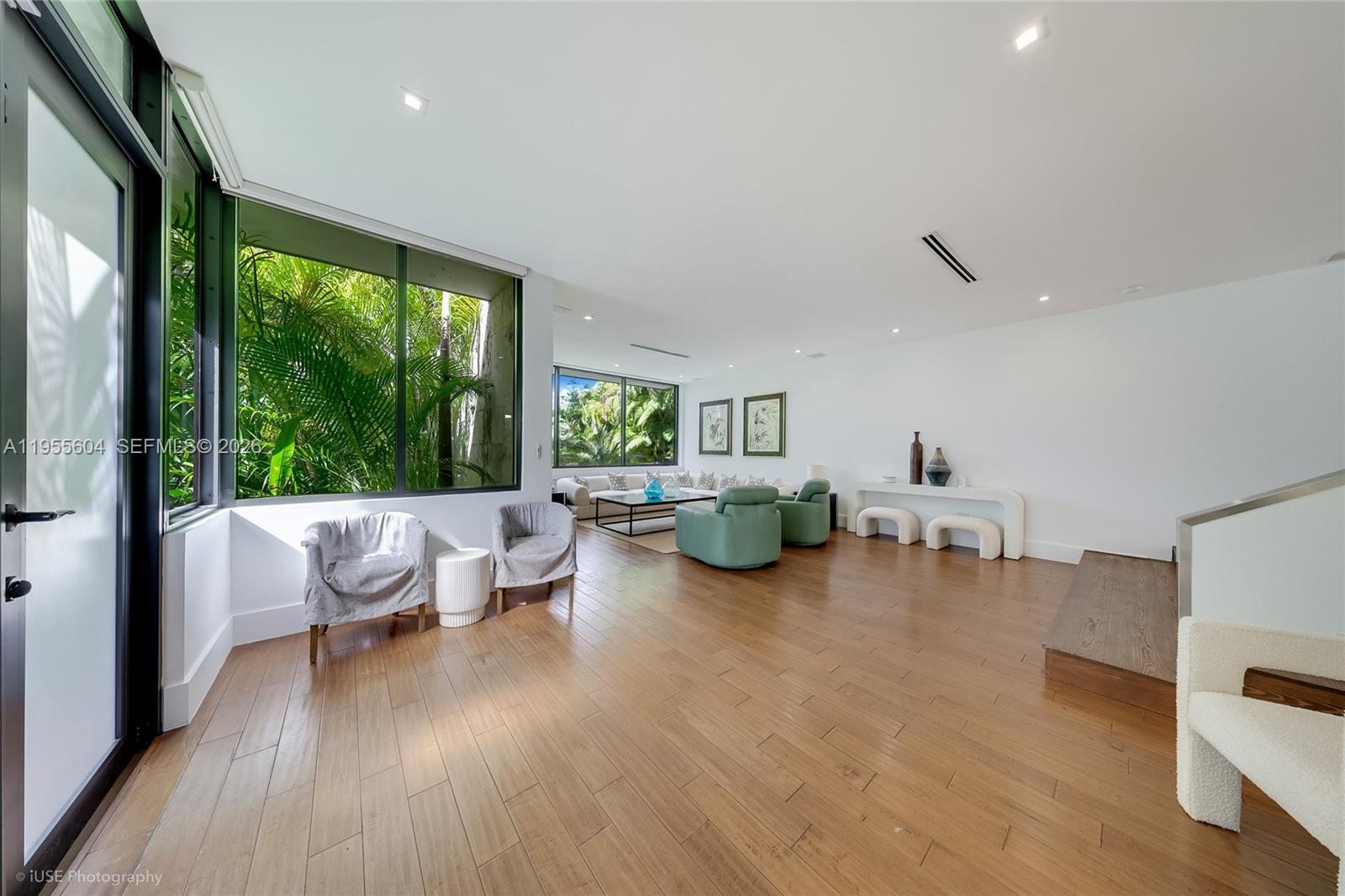 2815 Regatta Ave Miami Beach, FL 33140