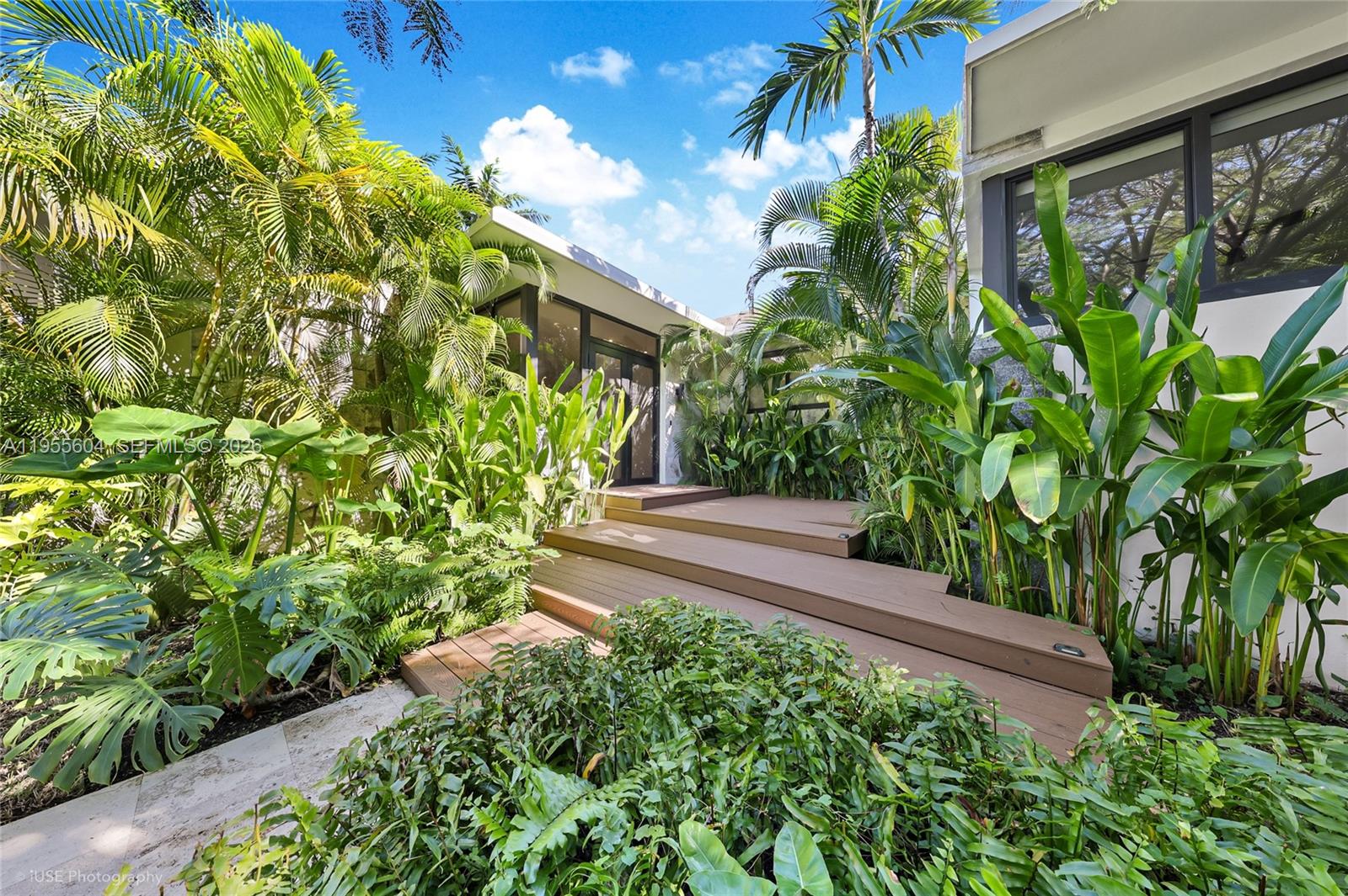 2815 Regatta Ave Miami Beach, FL 33140