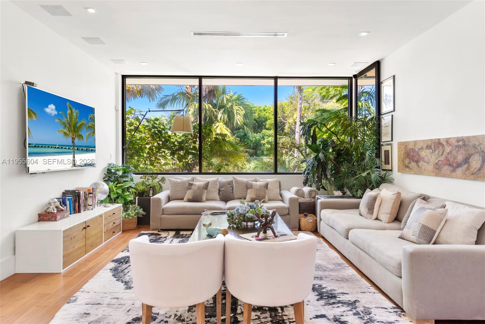 2815 Regatta Ave Miami Beach, FL 33140