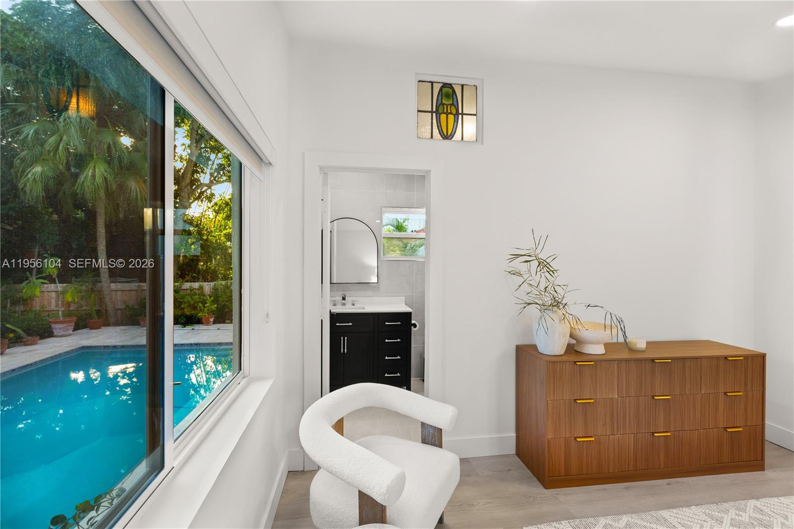 3616 SW 26th St Miami, FL 33133