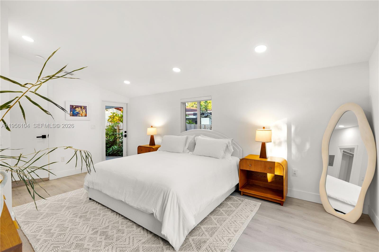 3616 SW 26th St Miami, FL 33133