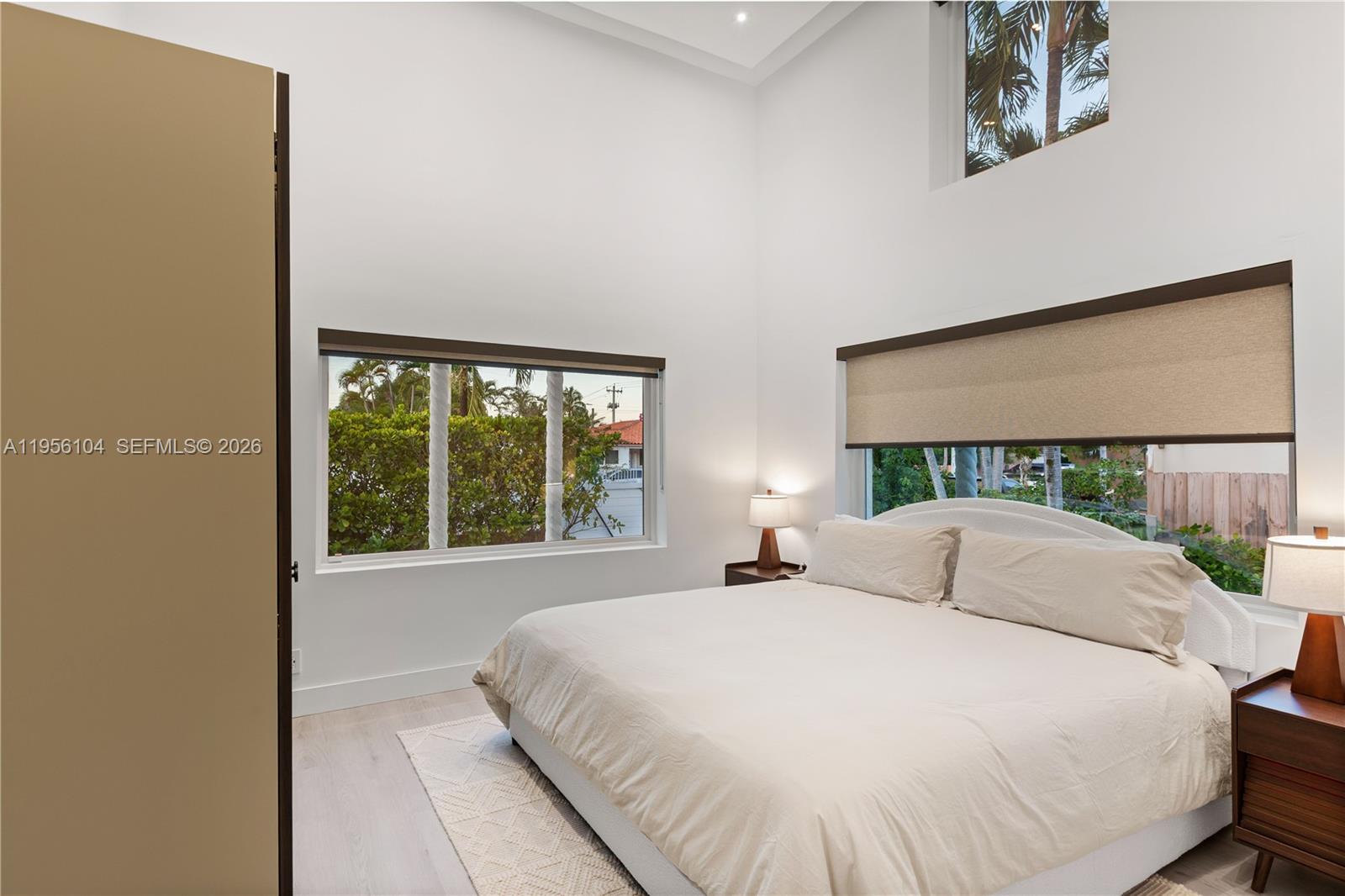 3616 SW 26th St Miami, FL 33133