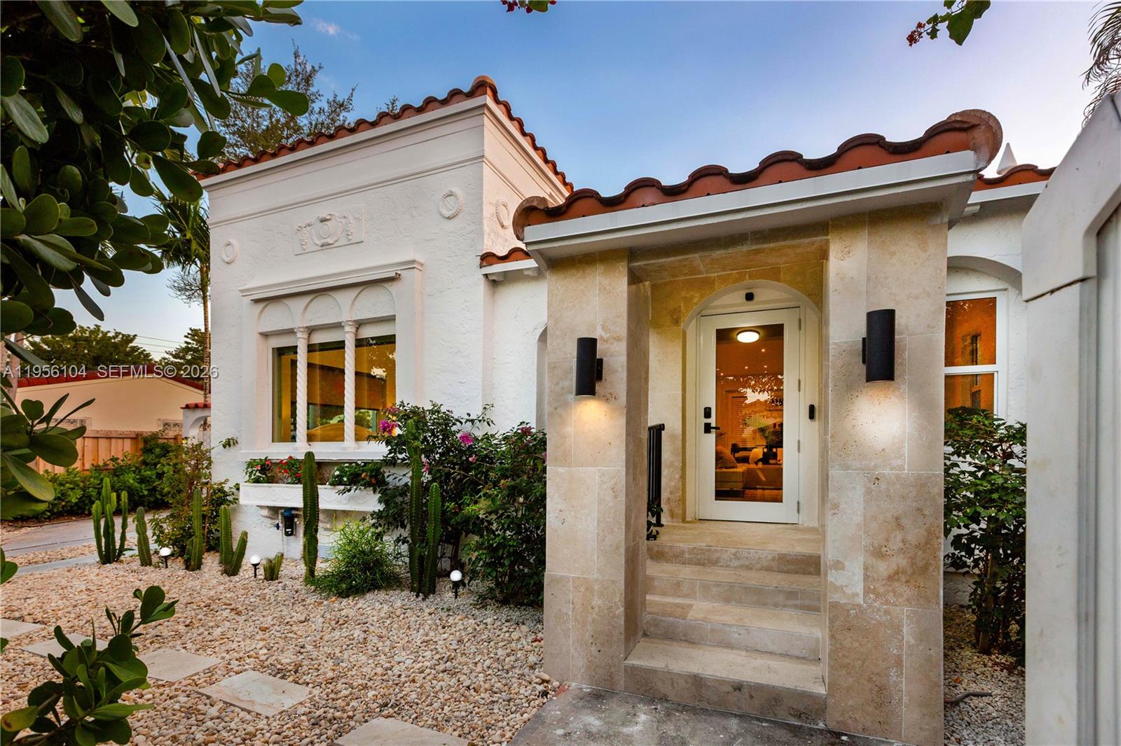 3616 SW 26th St Miami, FL 33133