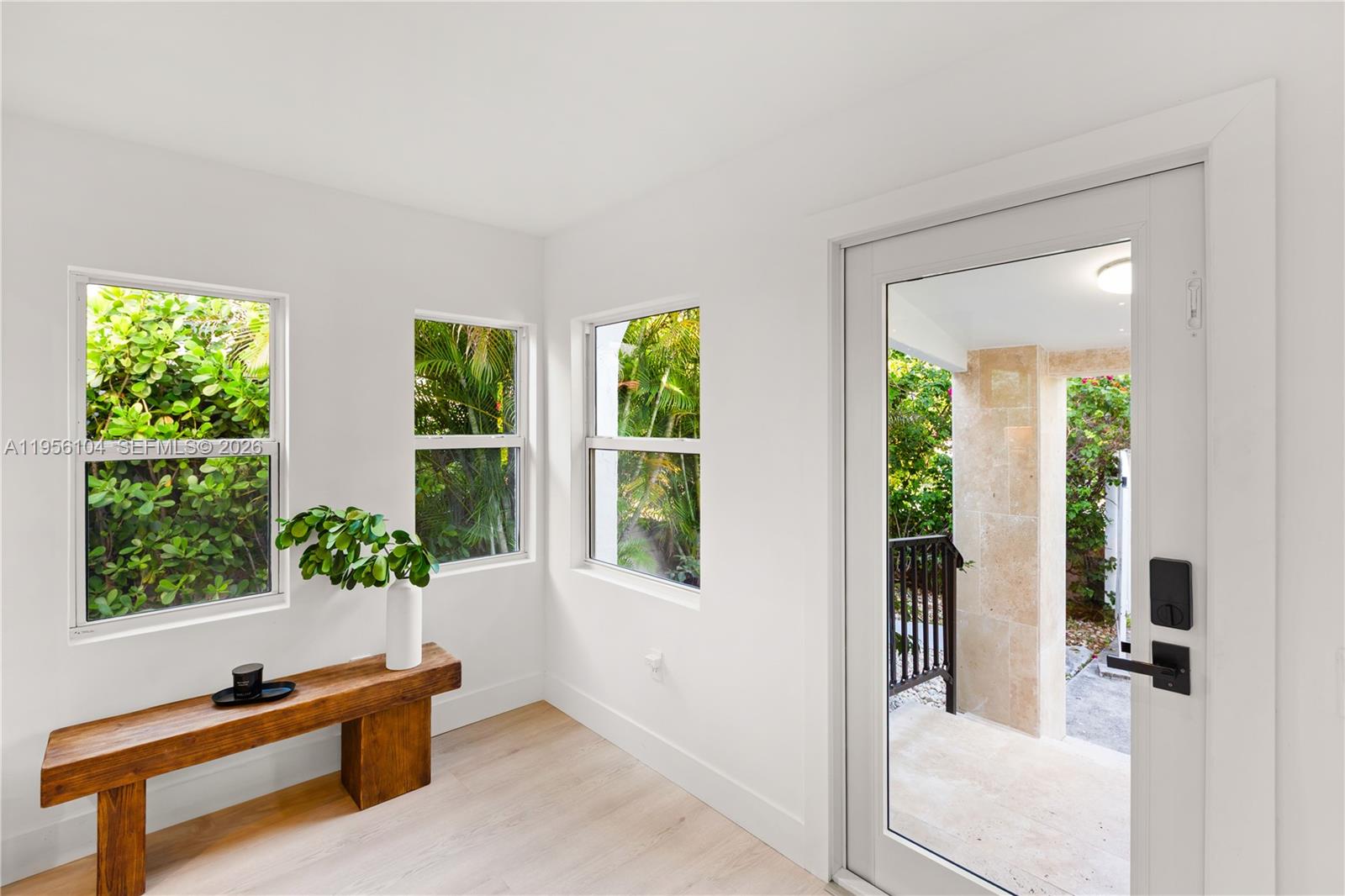 3616 SW 26th St Miami, FL 33133