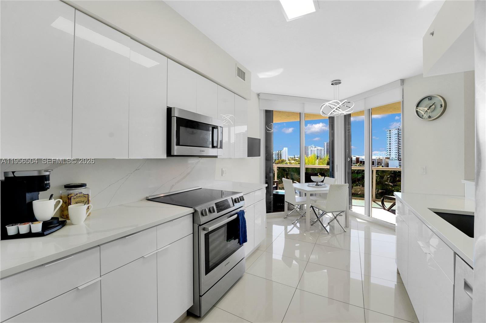 3100 N Ocean Blvd #606 Fort Lauderdale, FL 33308