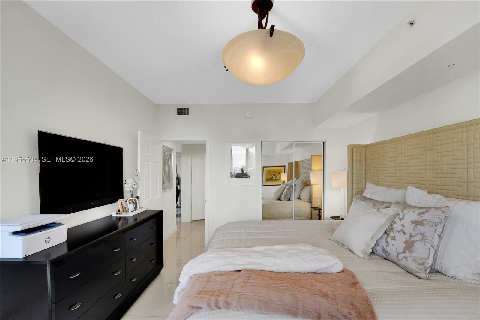 3100 N Ocean Blvd #606 Fort Lauderdale, FL 33308