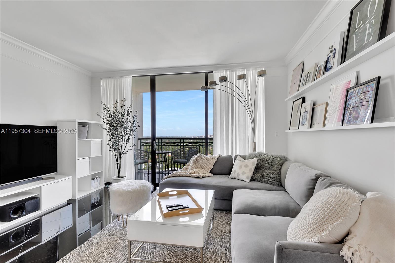 image Ritz-Carlton Coconut Grove1