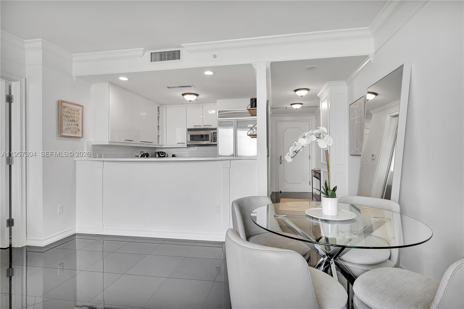 image Ritz-Carlton Coconut Grove3