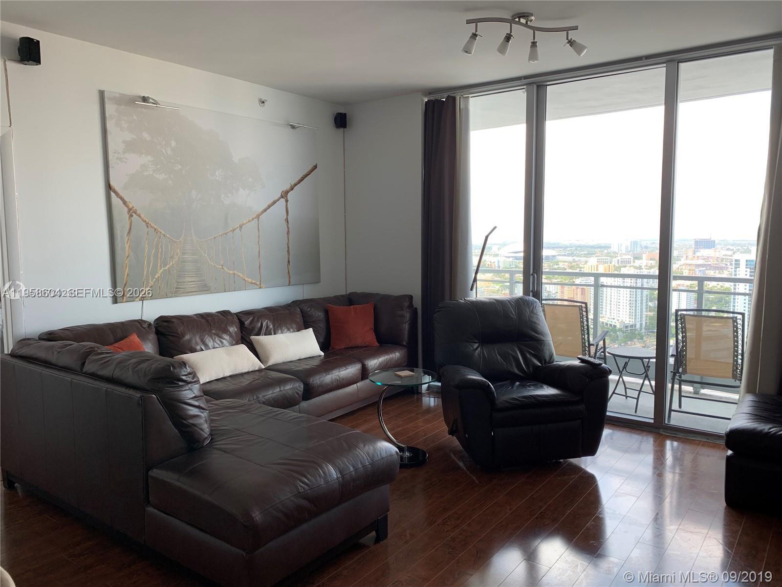 image The Ivy at Riverfront1