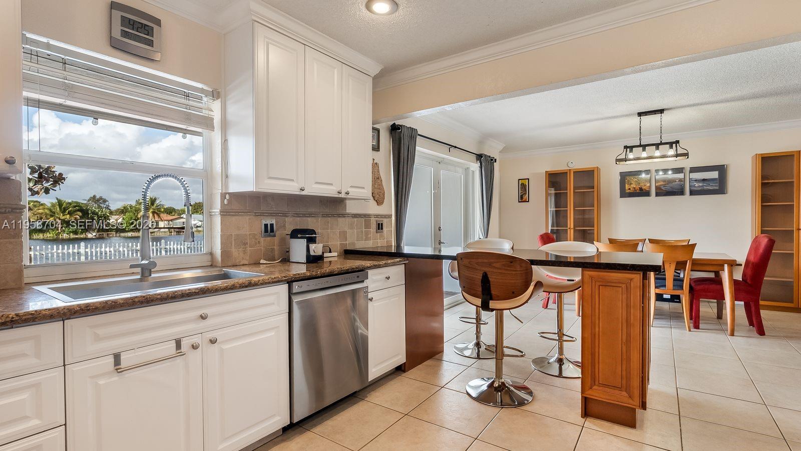 3371 NW 67th St Fort Lauderdale, FL 33309