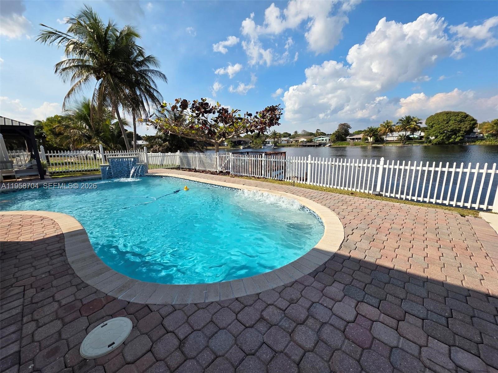 3371 NW 67th St Fort Lauderdale, FL 33309