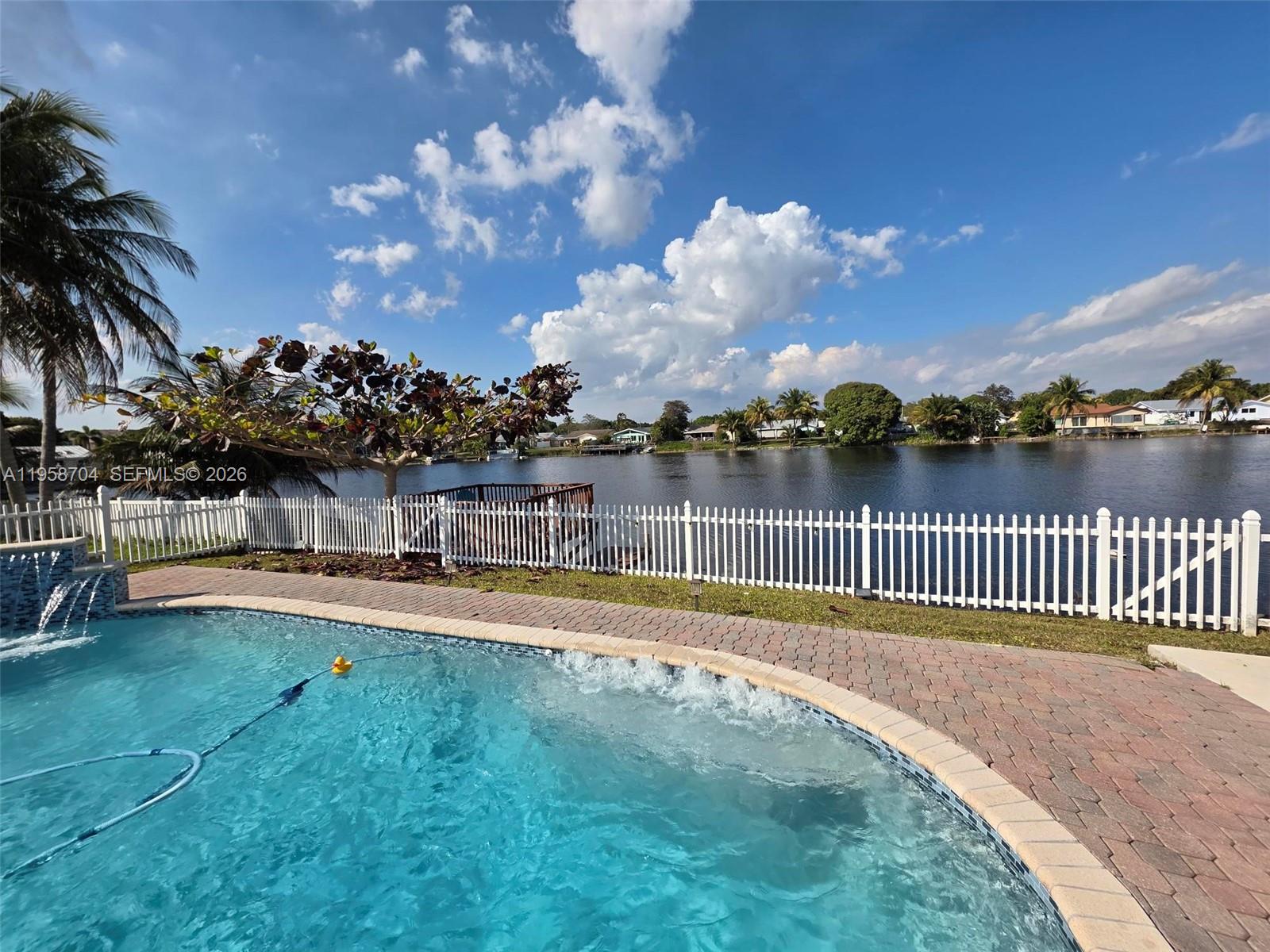 3371 NW 67th St Fort Lauderdale, FL 33309