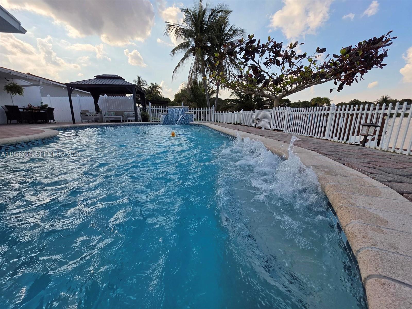 3371 NW 67th St Fort Lauderdale, FL 33309