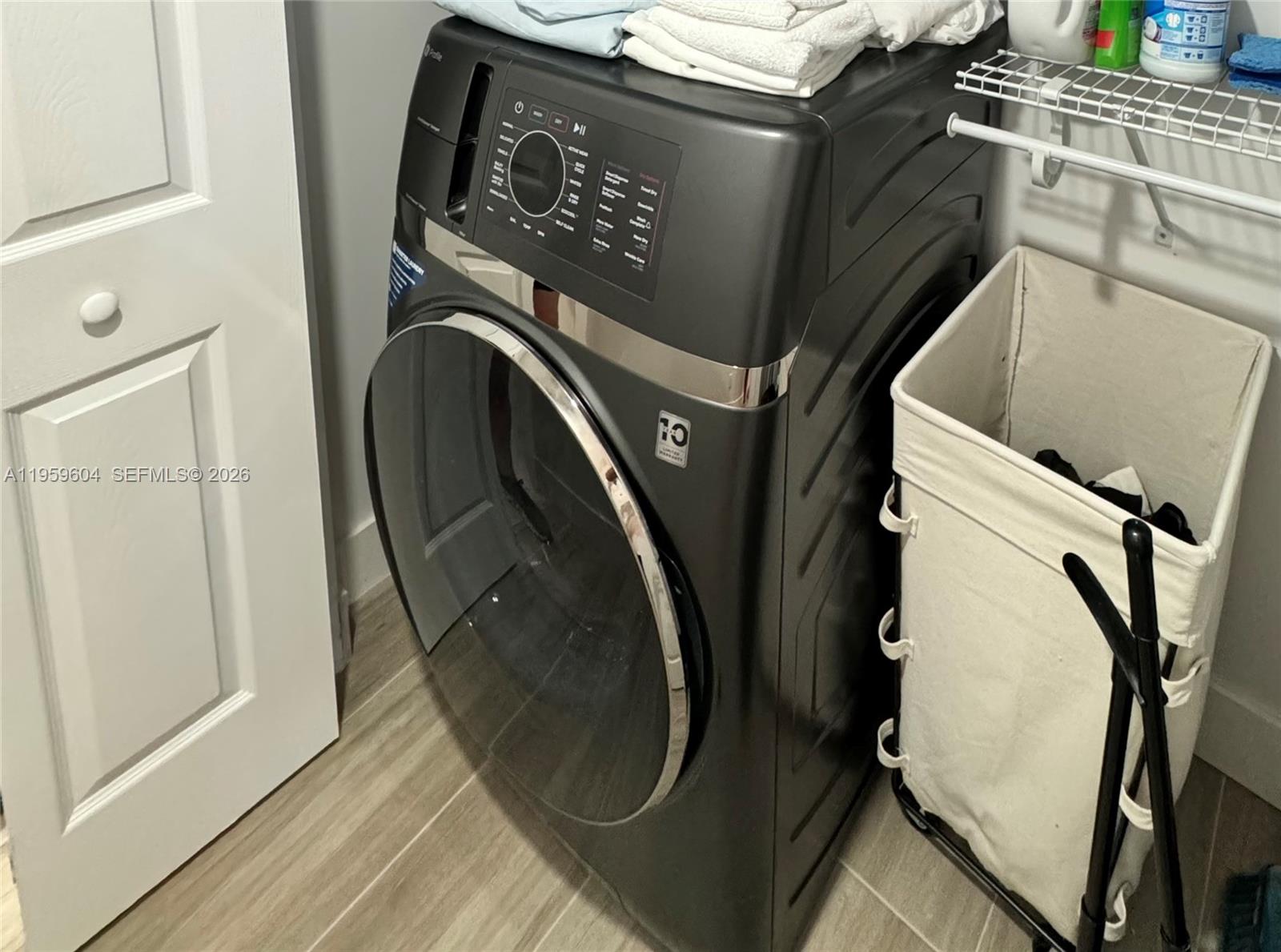 9273 Collins Ave #810 Surfside, FL 33154