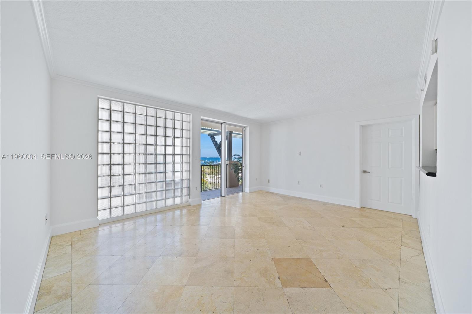 2951 S Bayshore Dr #PH-3 Miami, FL 33133