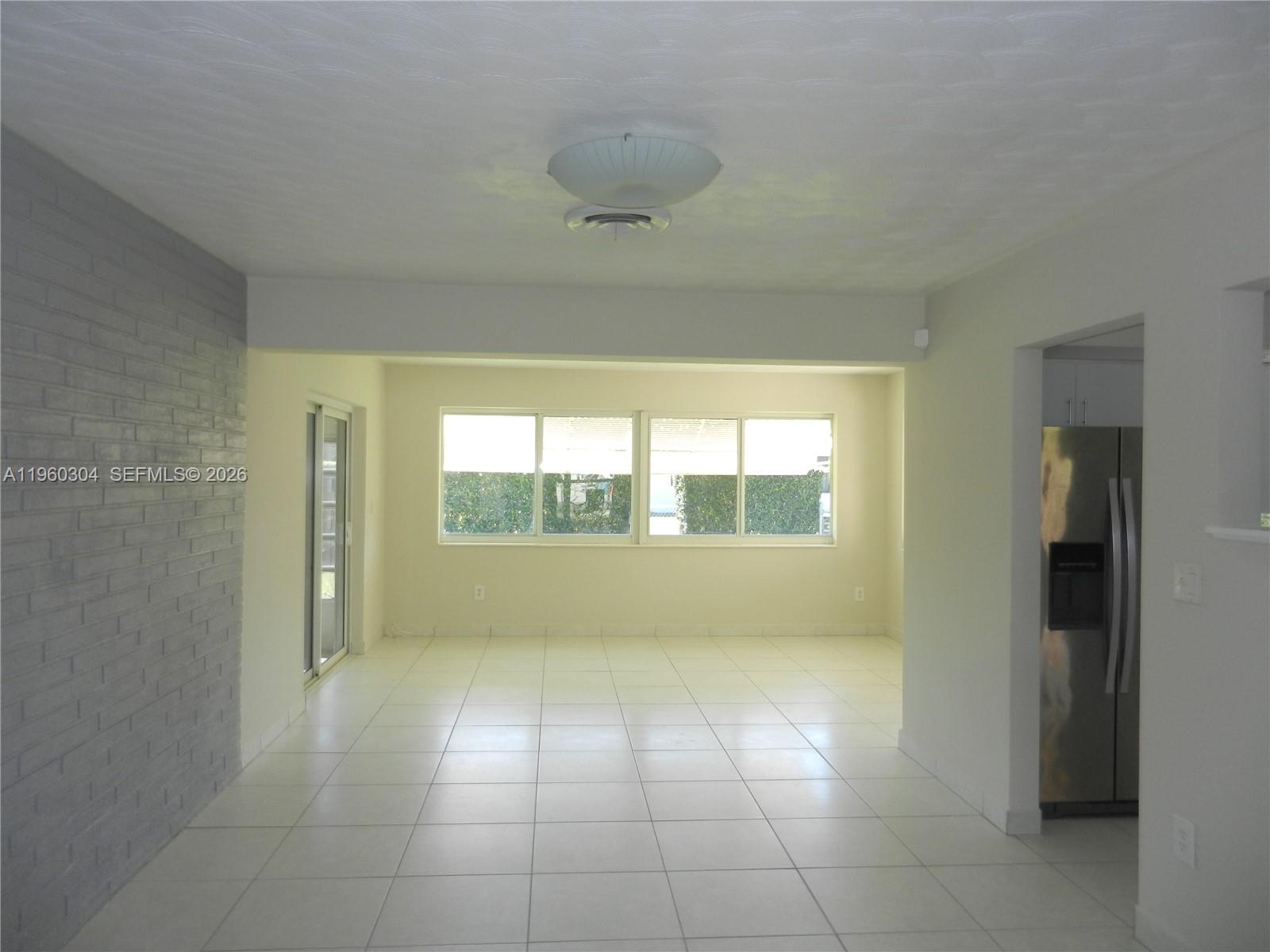 3700 Cleveland St Hollywood, FL 33021