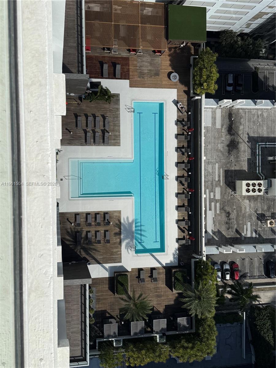 image The Bond on Brickell19