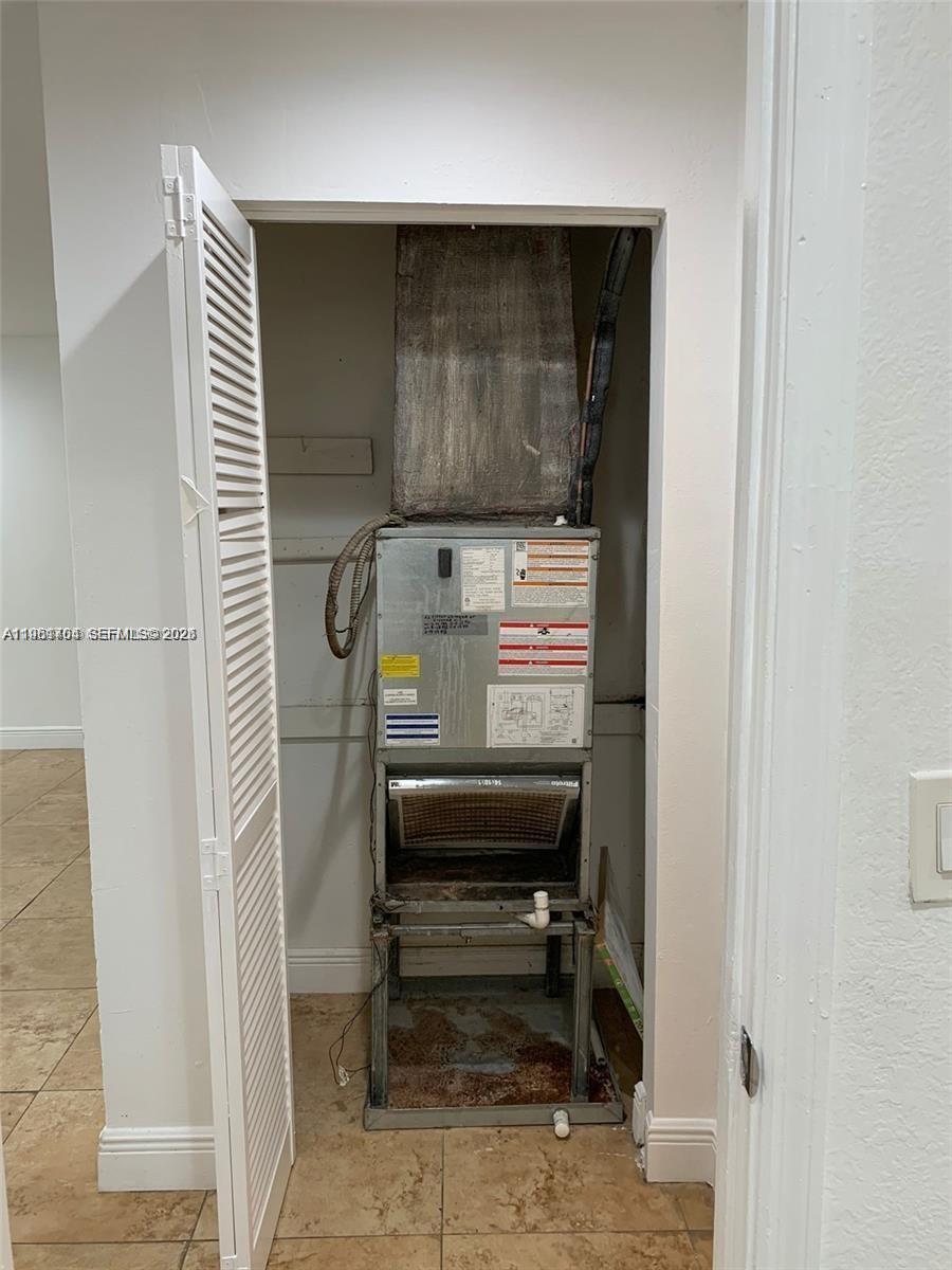 8704 NW 38th Dr Coral Springs, FL 33065