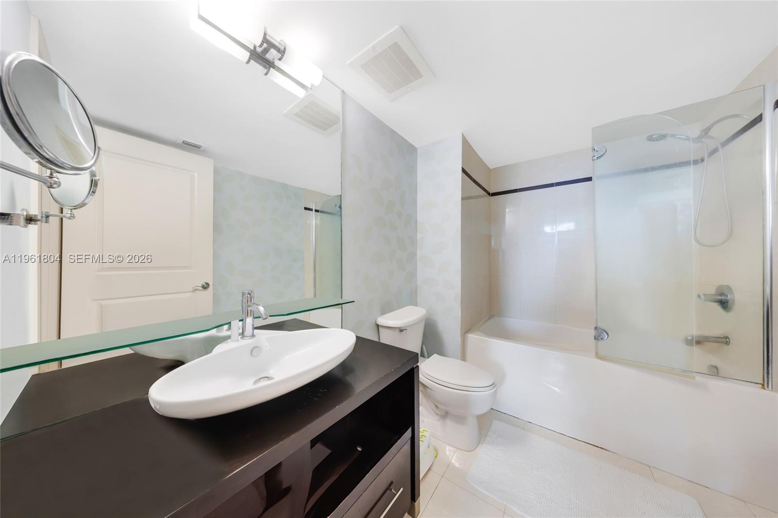 image Platinum Condominium17