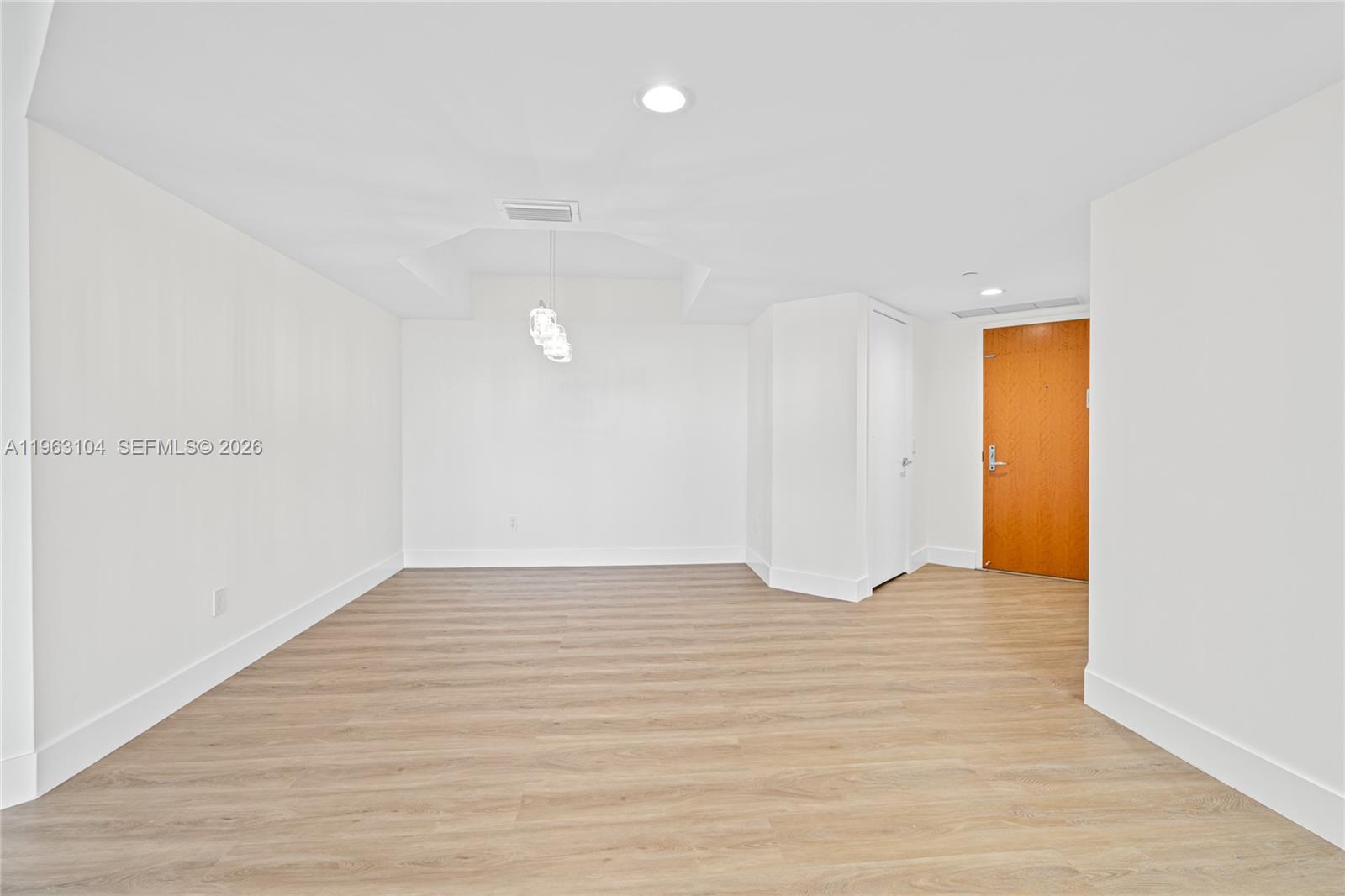 21055 Yacht Clb Dr #1903 Aventura, FL 33180