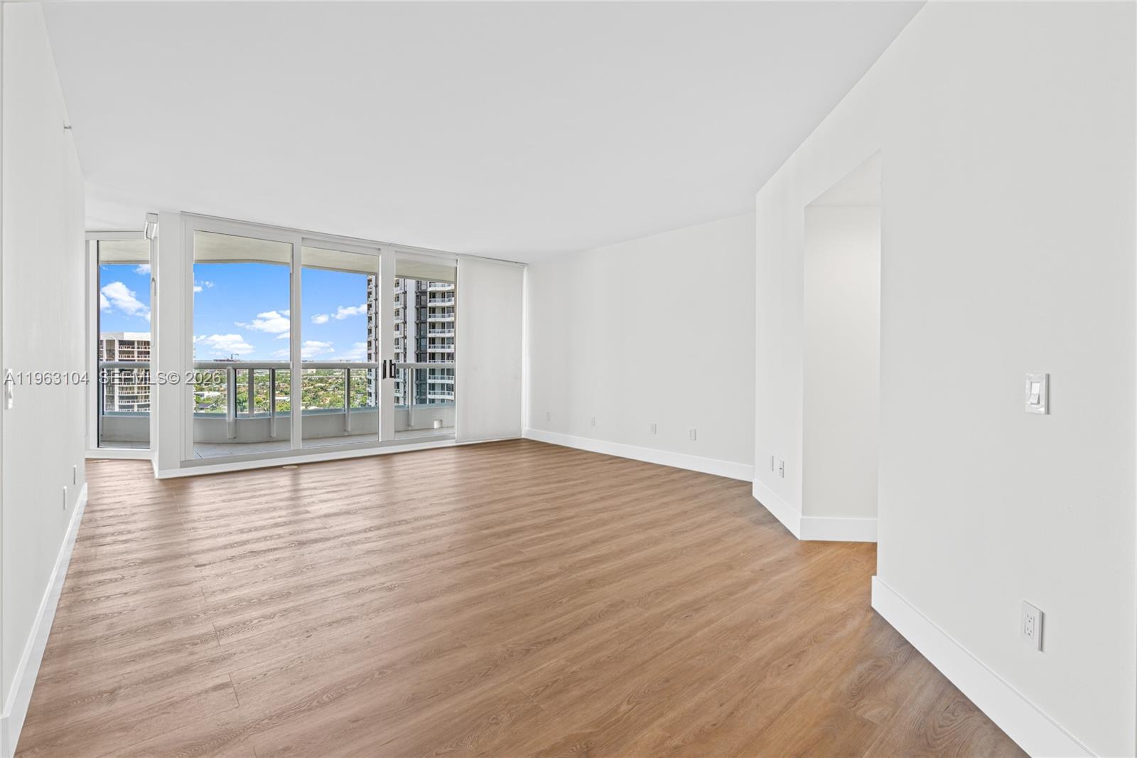 21055 Yacht Clb Dr #1903 Aventura, FL 33180