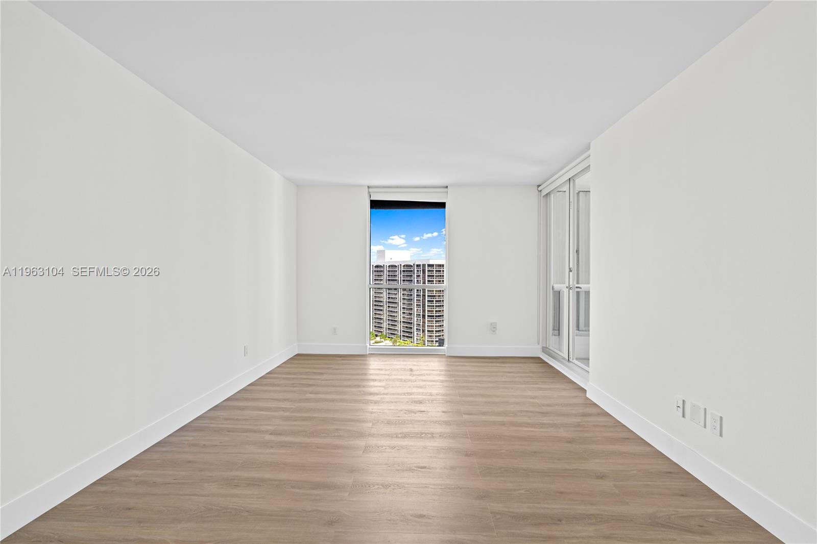 21055 Yacht Clb Dr #1903 Aventura, FL 33180