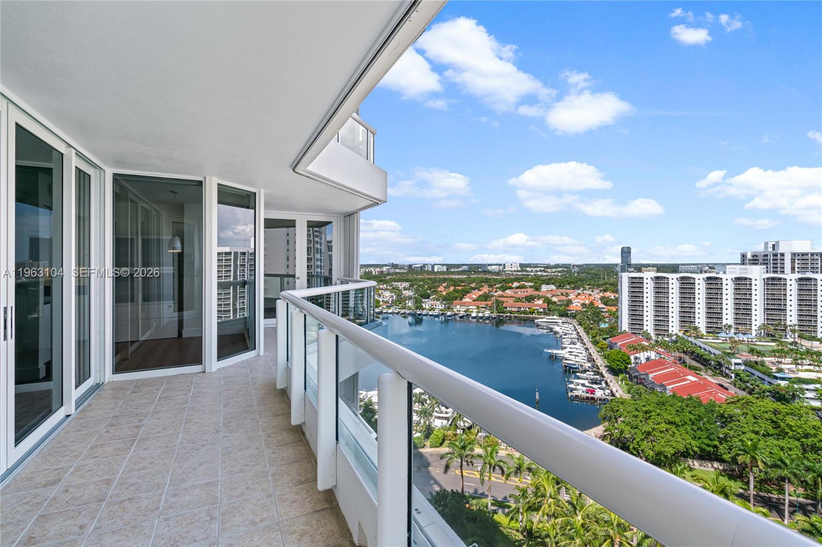 21055 Yacht Clb Dr #1903 Aventura, FL 33180
