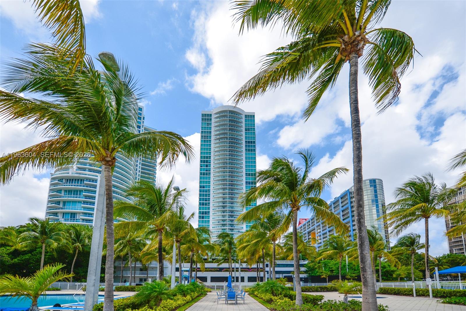 2101 Brickell Ave #2009 Miami, FL 33129