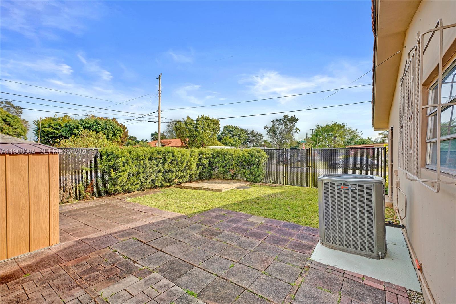 6501 SW 30th St Miami, FL 33155