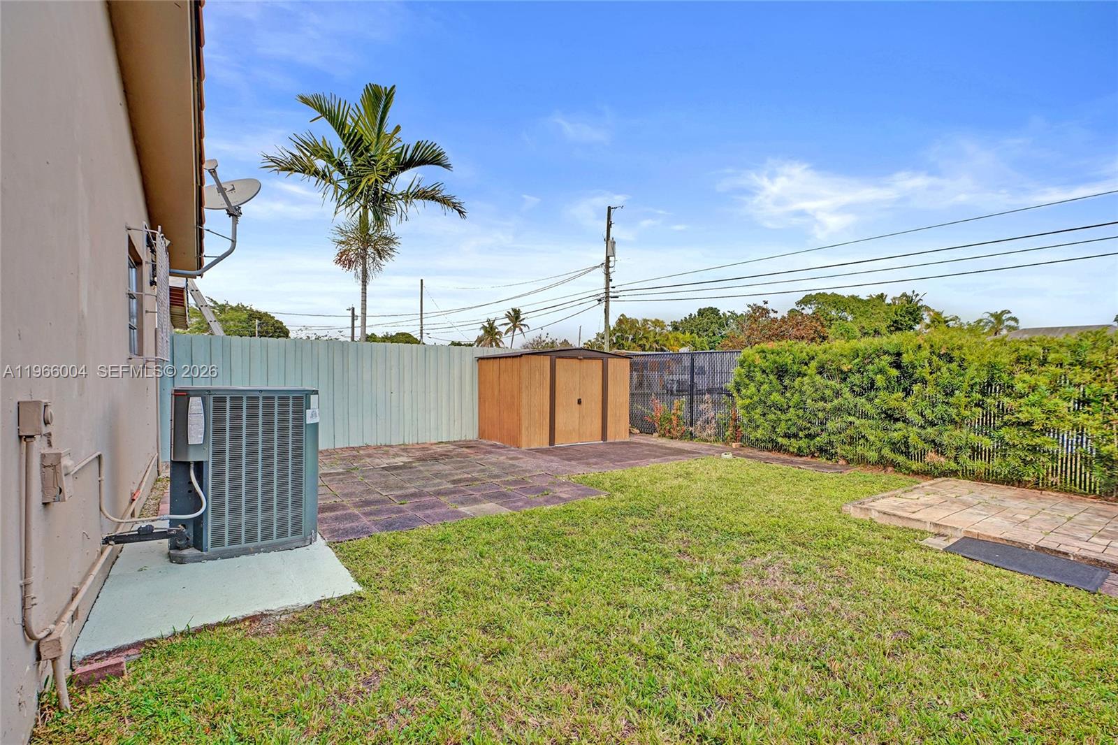 6501 SW 30th St Miami, FL 33155