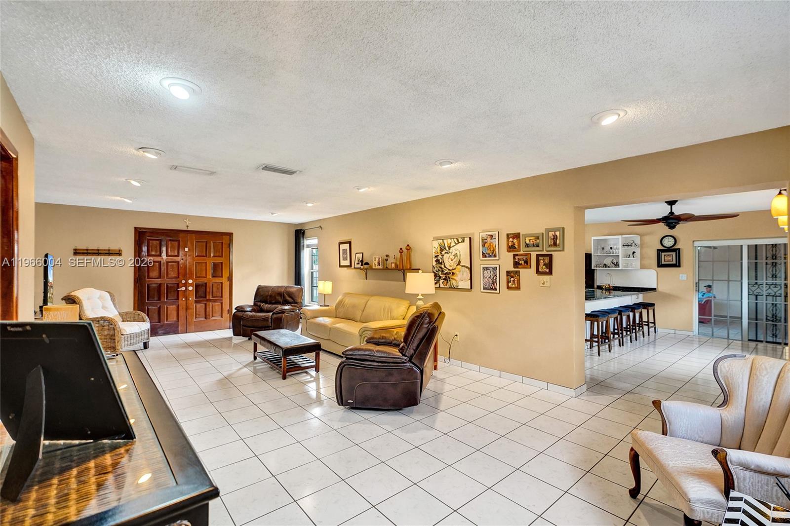 6501 SW 30th St Miami, FL 33155