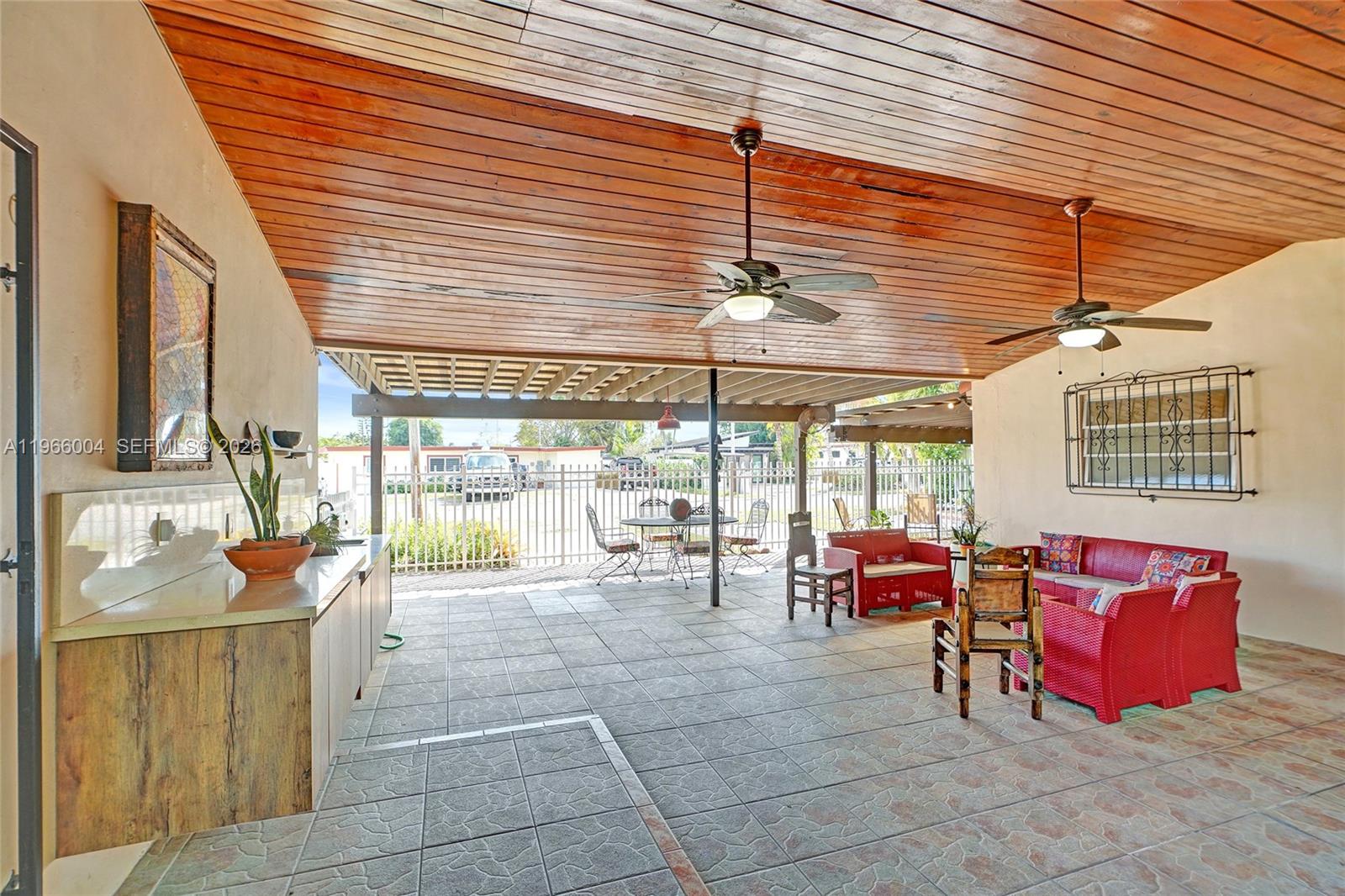 6501 SW 30th St Miami, FL 33155