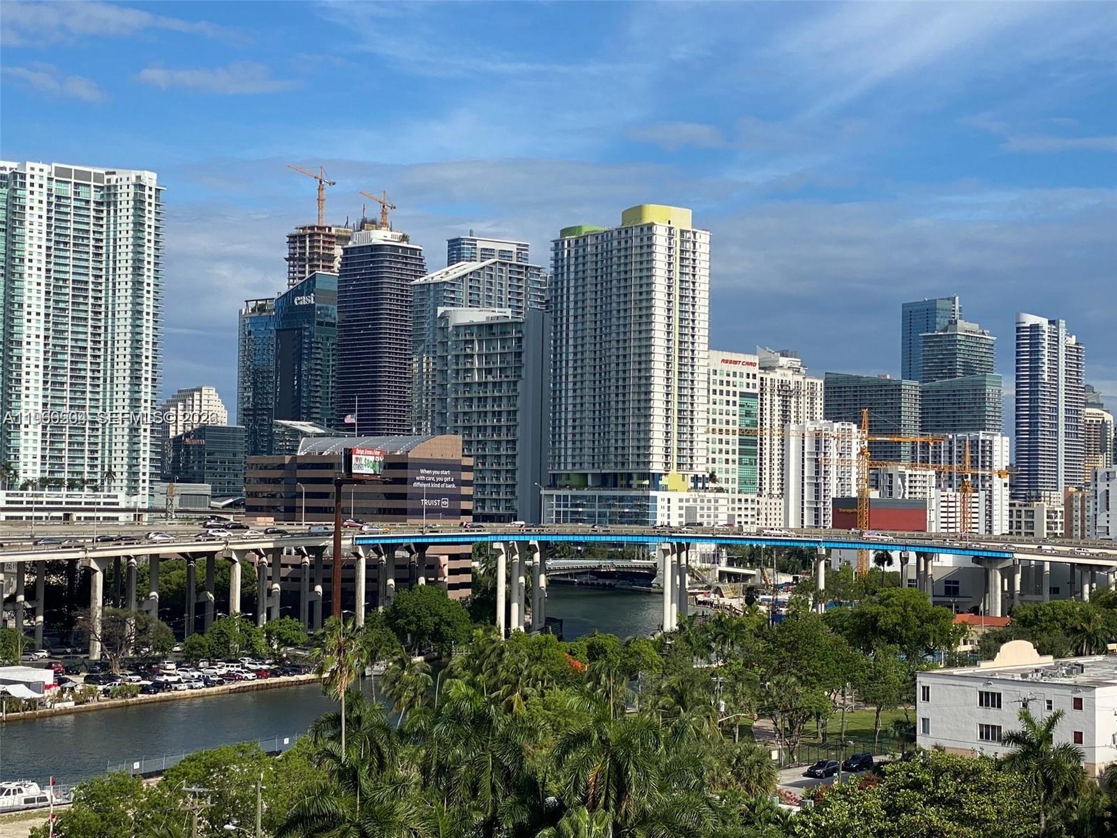 10 SW South Riv Dr #909 Miami, FL 33130