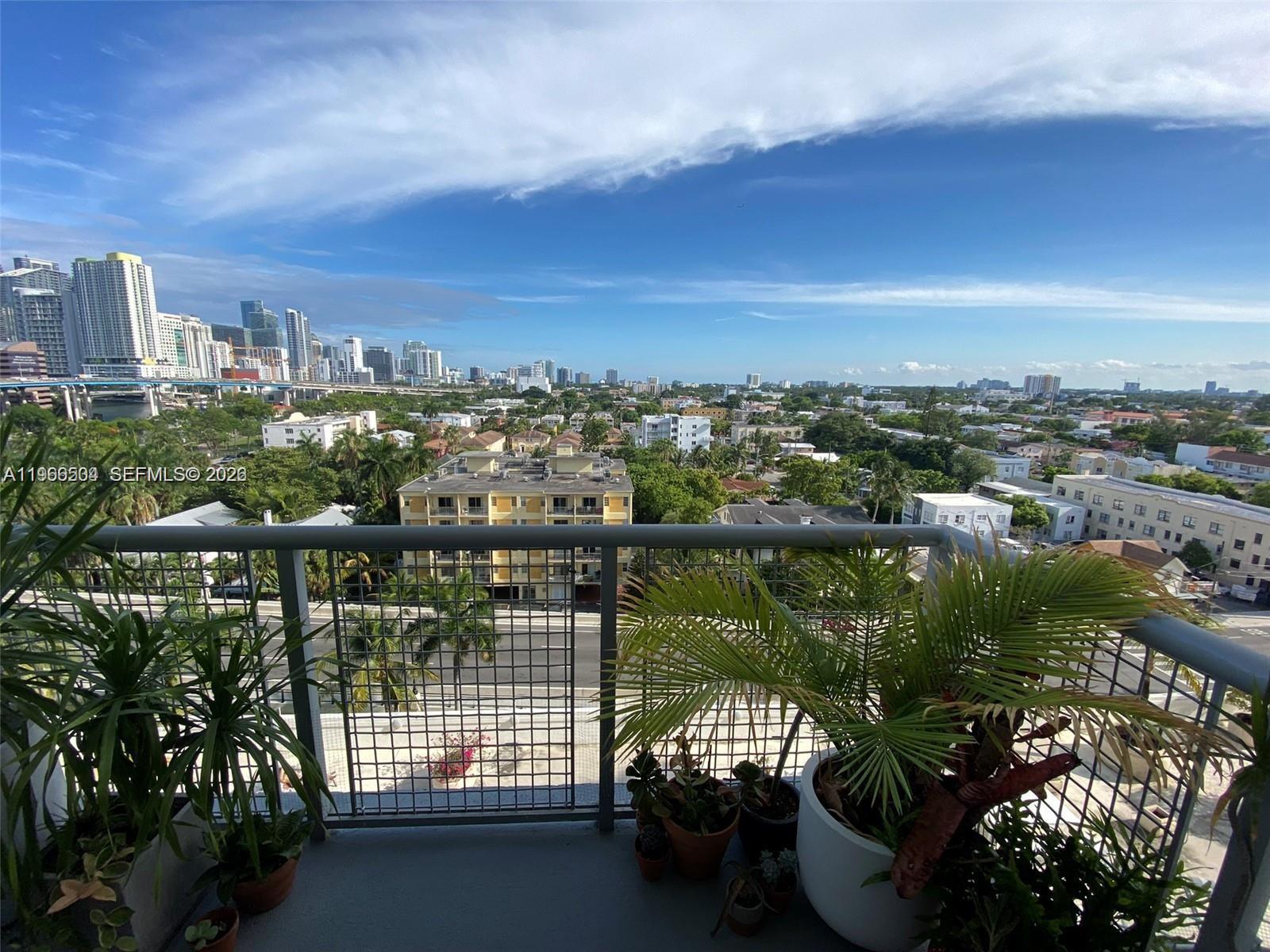 10 SW South Riv Dr #909 Miami, FL 33130