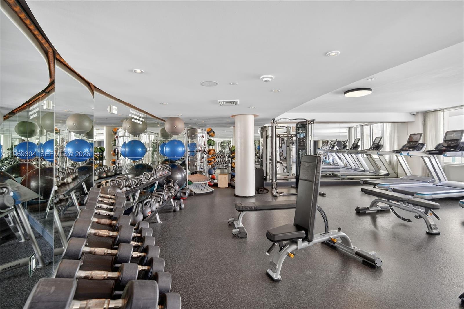 image Mondrian South Beach17