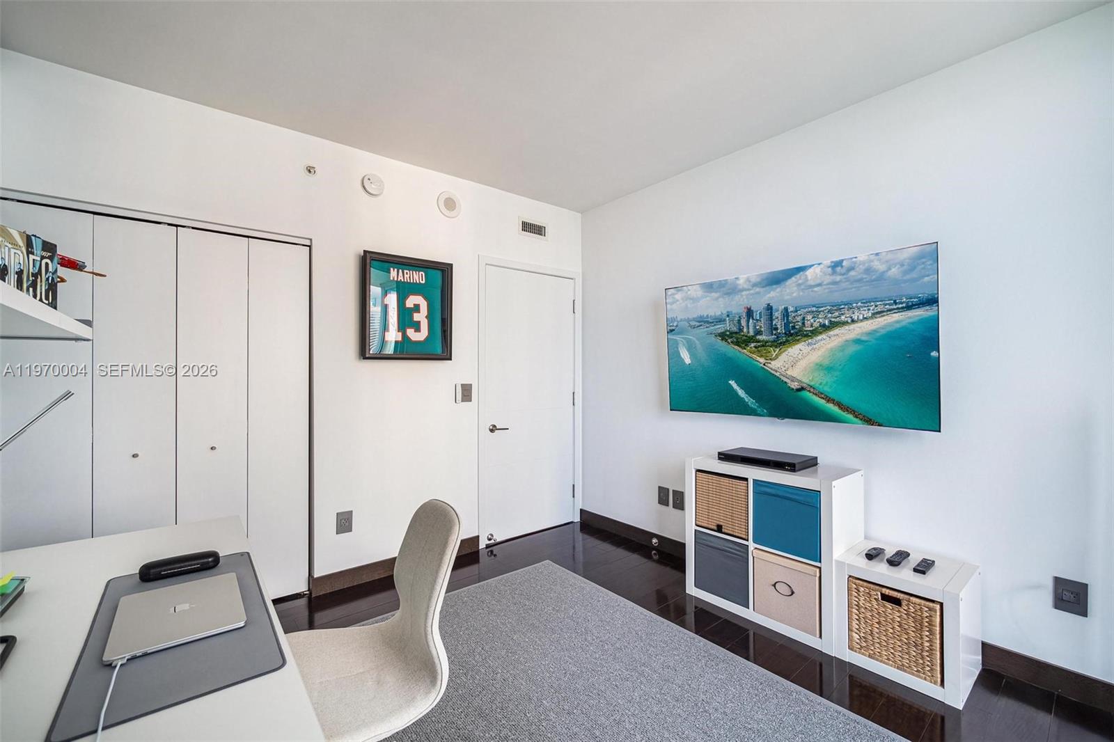 1331 Brickell Bay Dr #2402 Miami, FL 33131