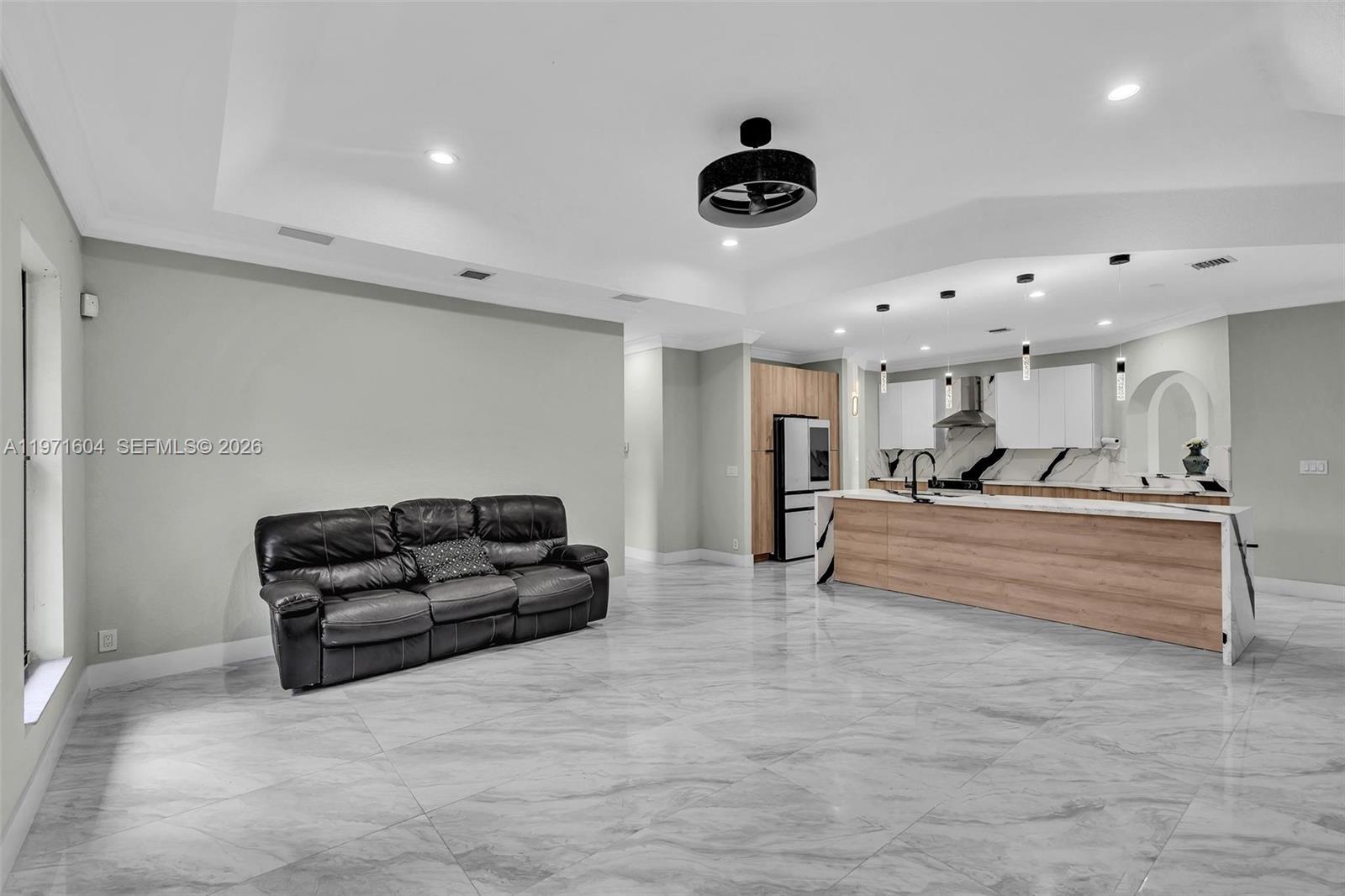 12555 SW 34th Pl Davie, FL 33330