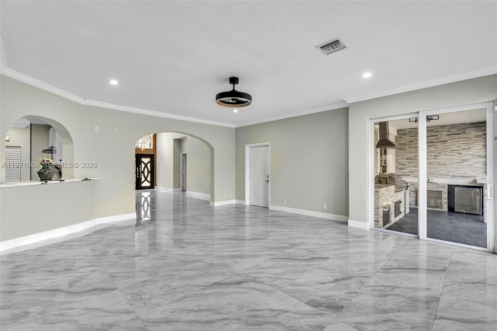 12555 SW 34th Pl Davie, FL 33330