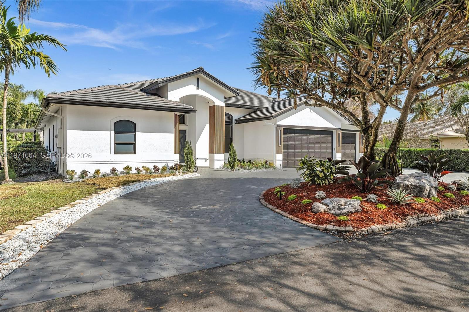 12555 SW 34th Pl Davie, FL 33330