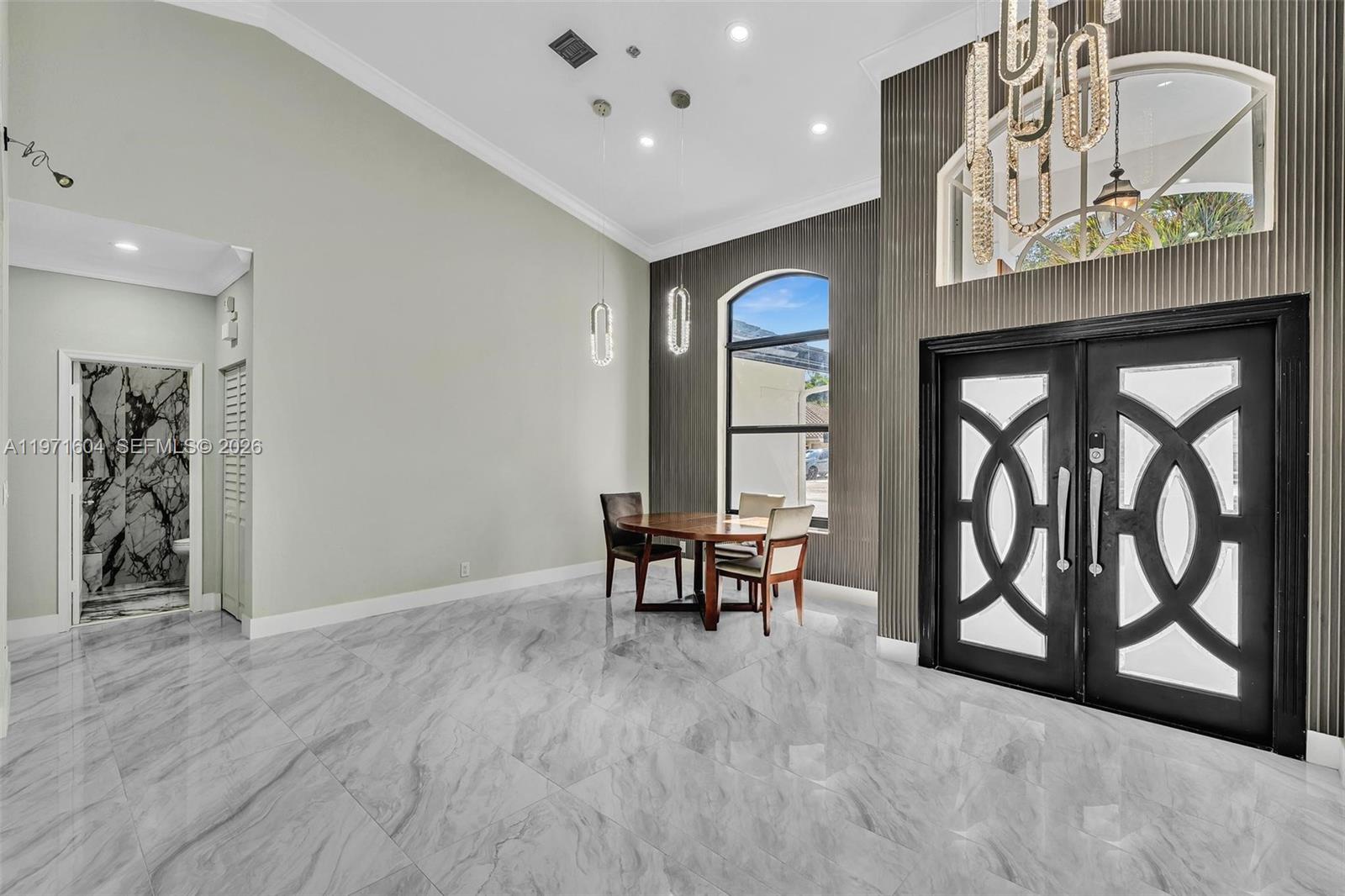 12555 SW 34th Pl Davie, FL 33330