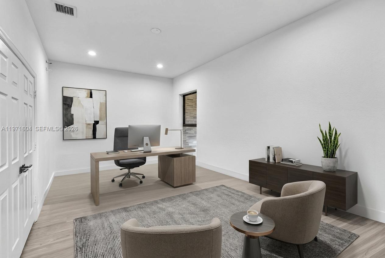 12555 SW 34th Pl Davie, FL 33330