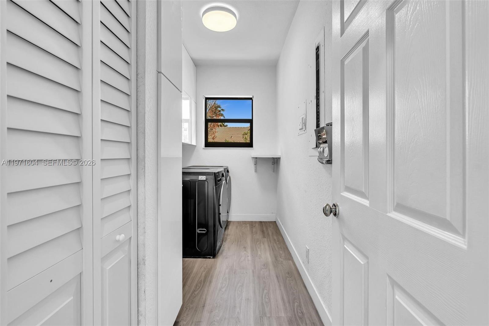 12555 SW 34th Pl Davie, FL 33330